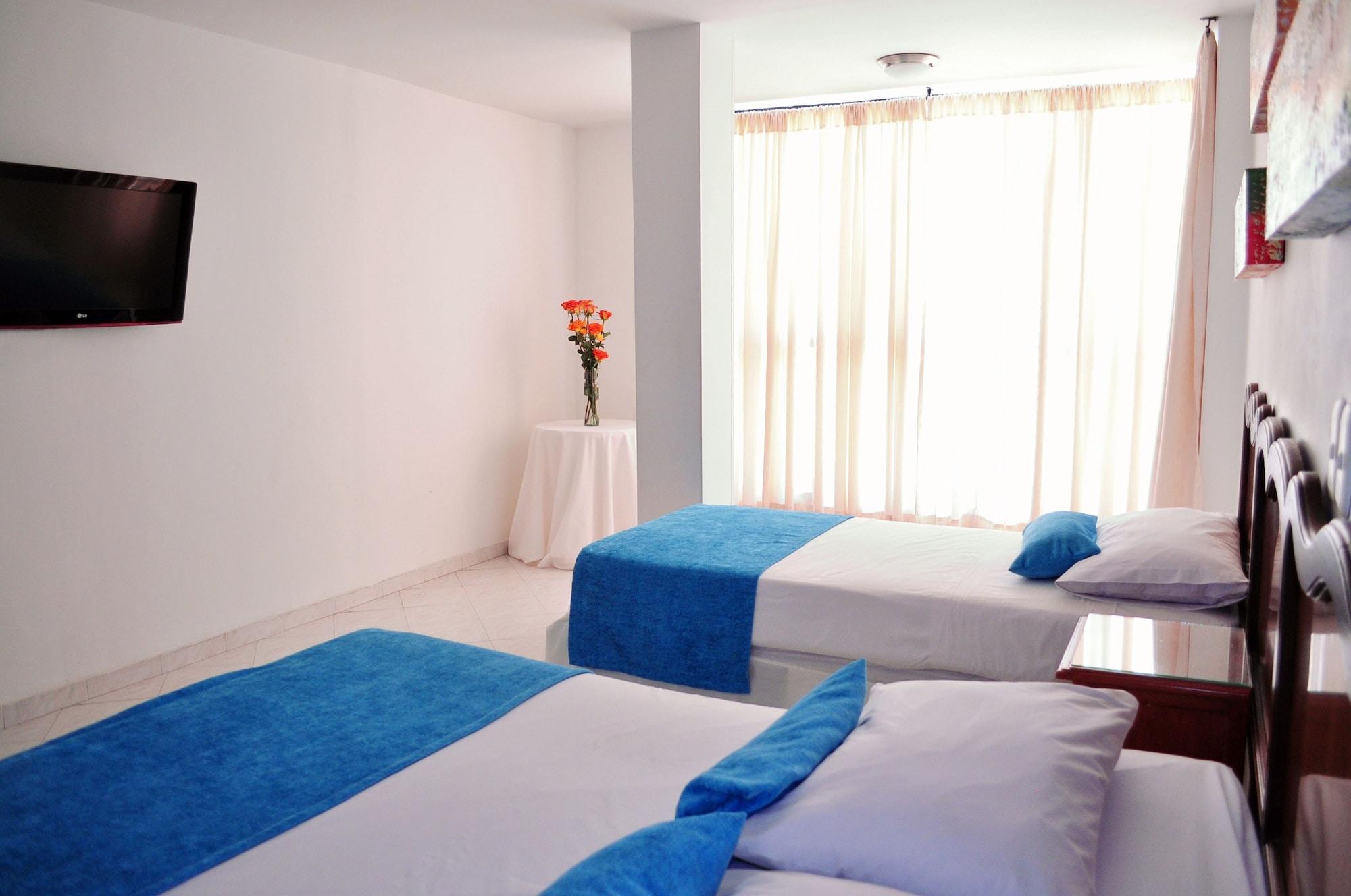 Hotel Valladolid Santa Marta  Ngoại thất bức ảnh