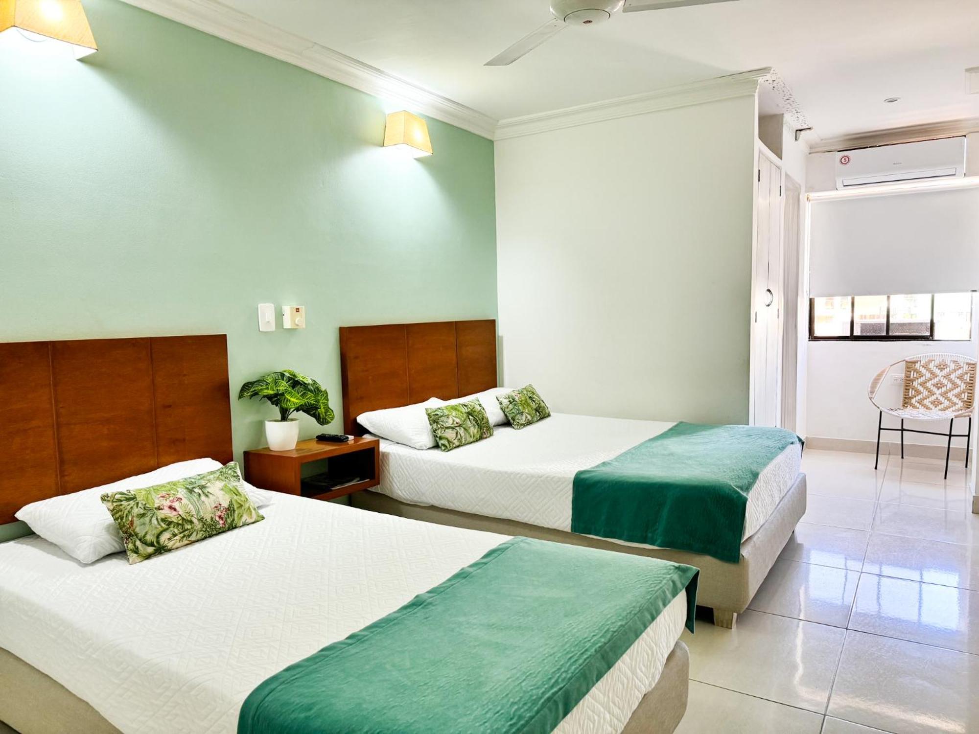 Hotel Valladolid Santa Marta  Ngoại thất bức ảnh