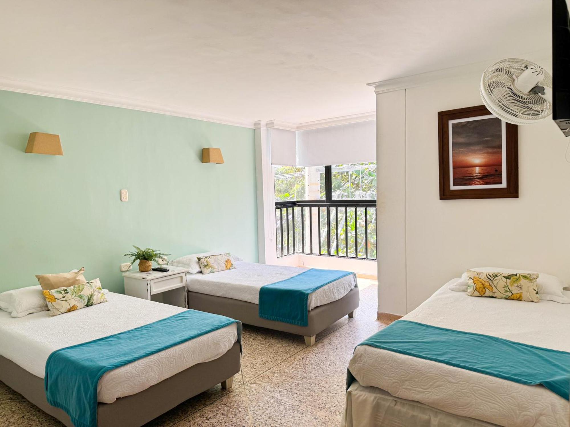 Hotel Valladolid Santa Marta  Ngoại thất bức ảnh