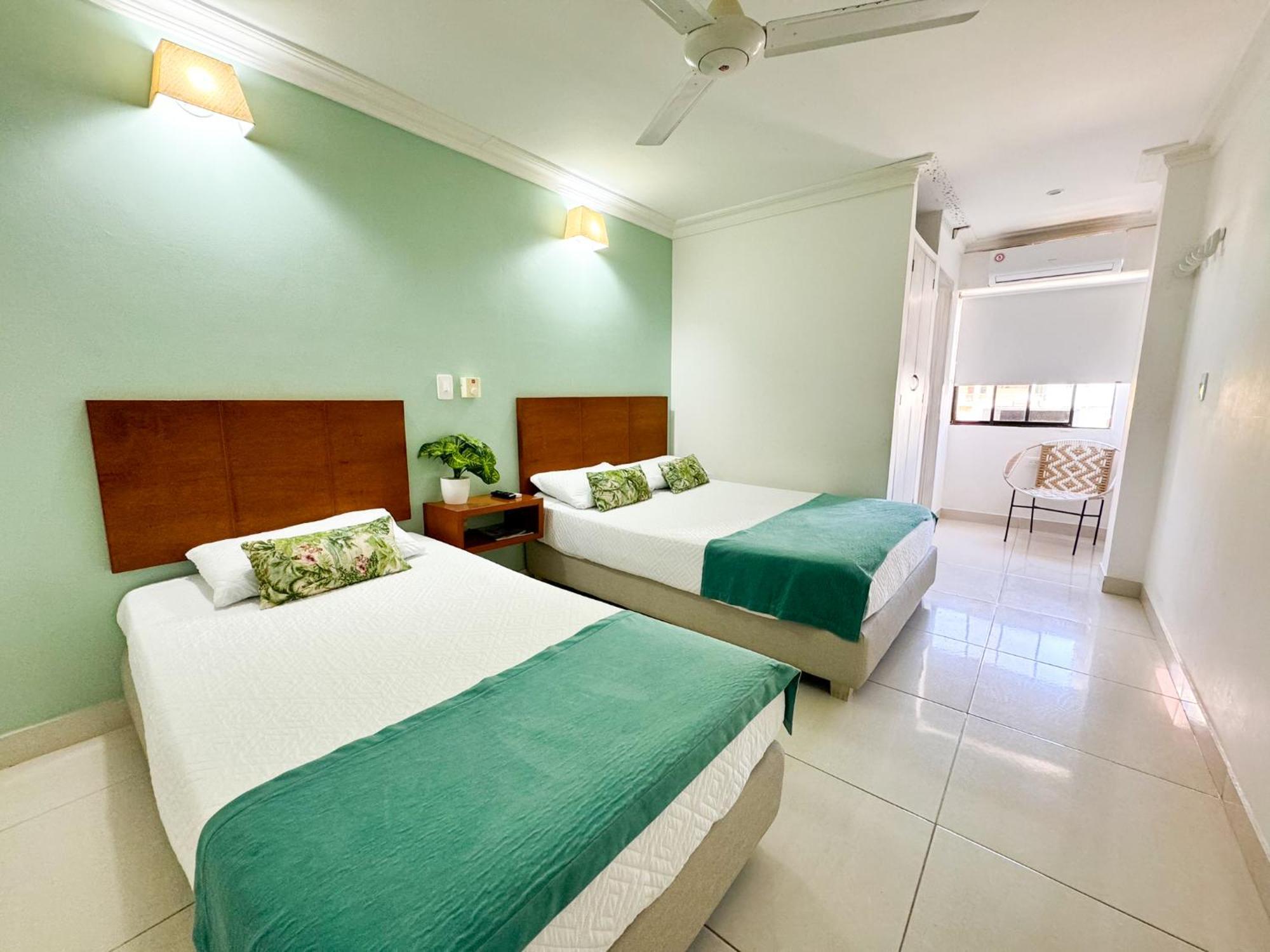 Hotel Valladolid Santa Marta  Ngoại thất bức ảnh